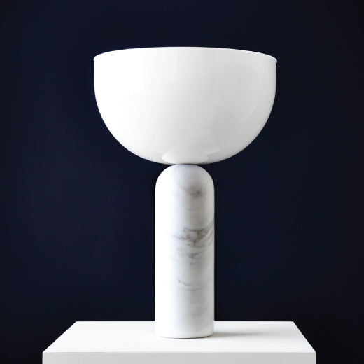 Kizu - Bordlampe - Hvit - Liten