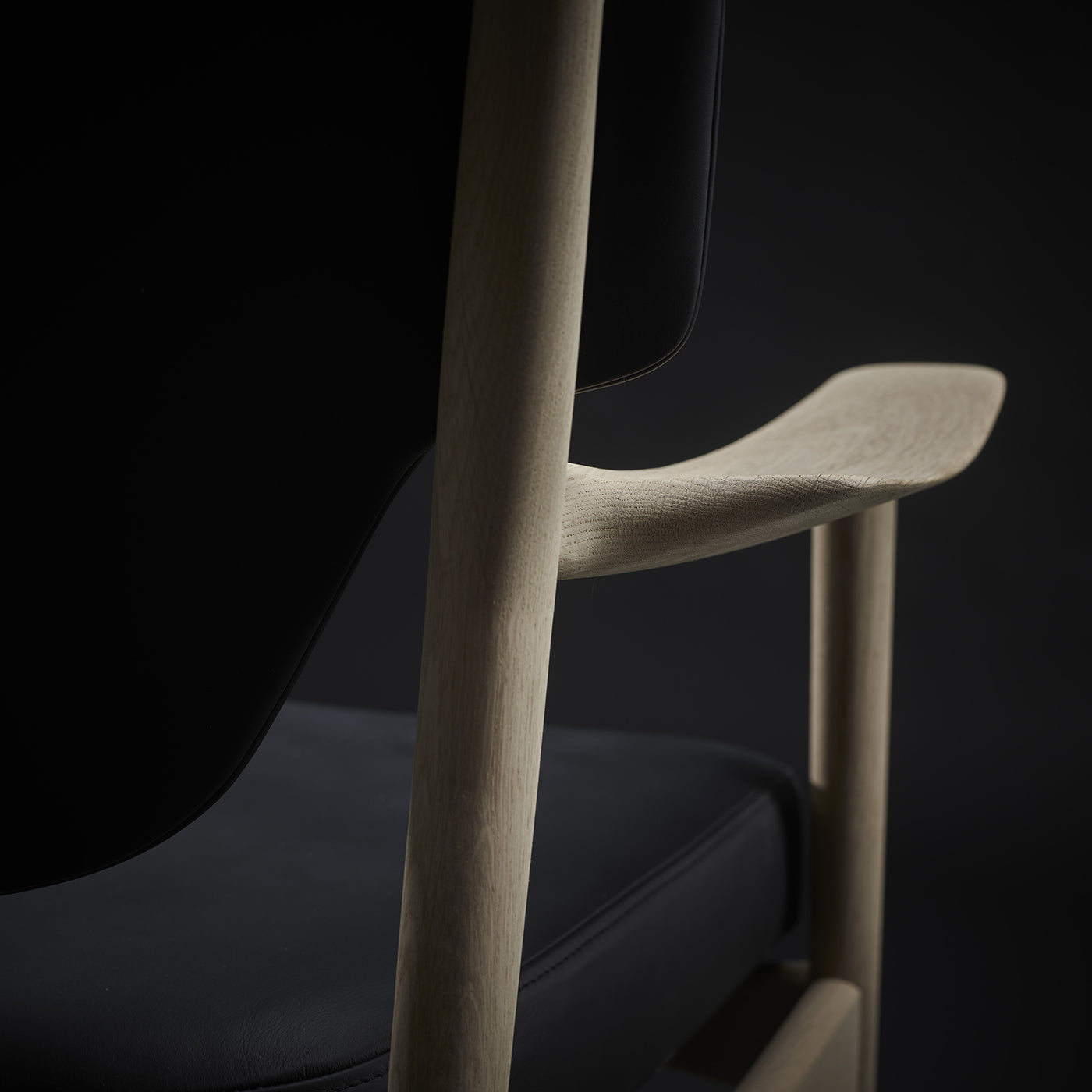 Veng - Loungestol - Skinn