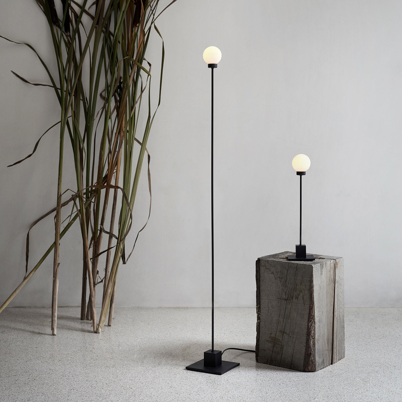 Snowball - Bordlampe - Sort