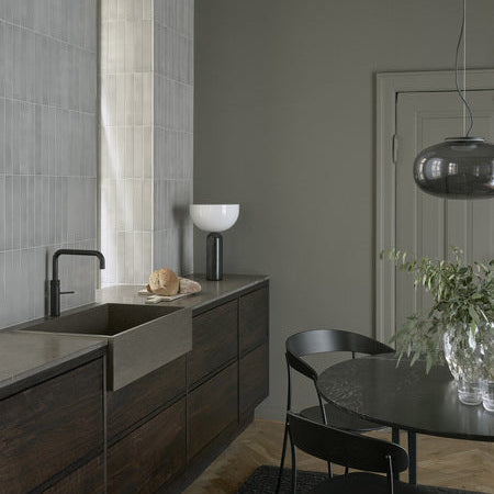 Kizu - Bordlampe - Sort - Stor