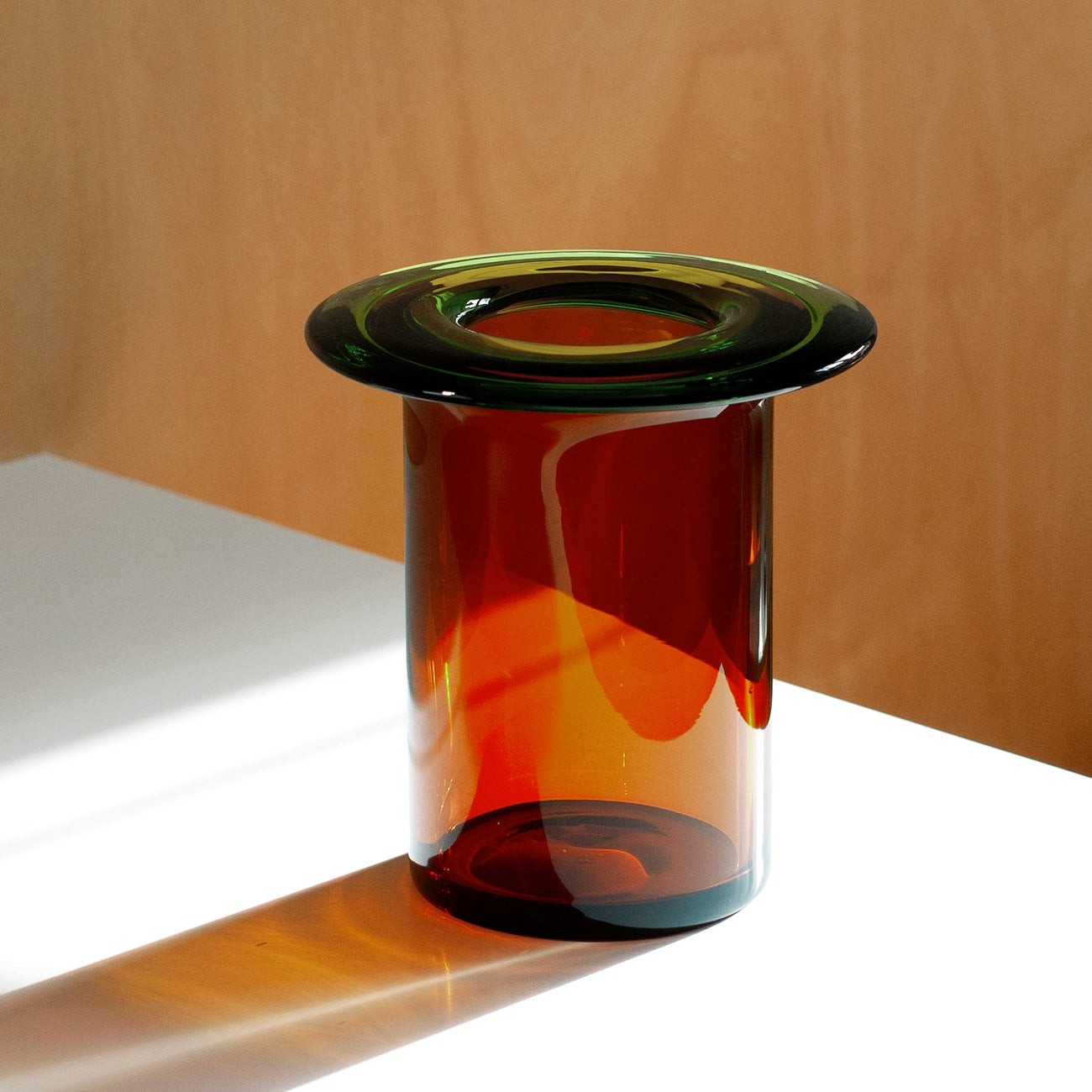 Pur_Norsk_Rabarbra_Vase_01