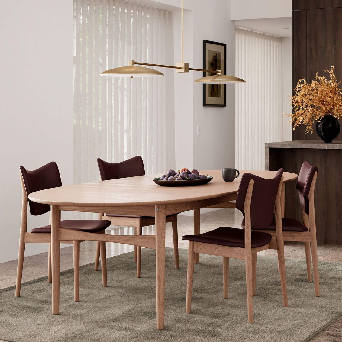 Veng - Spisestol  - Tekstil/Skinn