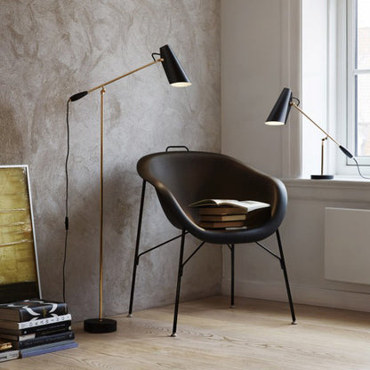 Birdy - Gulvlampe - Sort / Messing