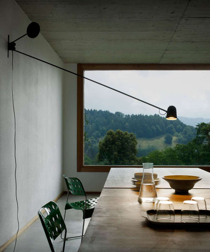 Counterbalance - Vegglampe - Sort