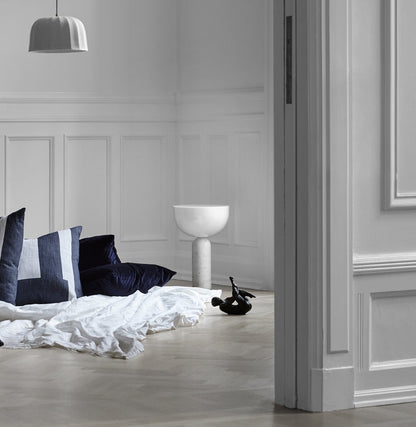 Kizu - Bordlampe - Hvit - Liten