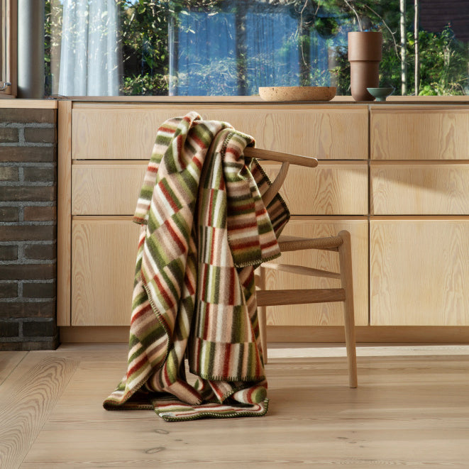 6002 - Olive Burgundy