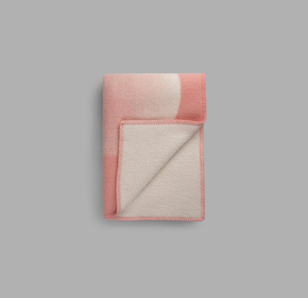 5903 - Rosy Sky
