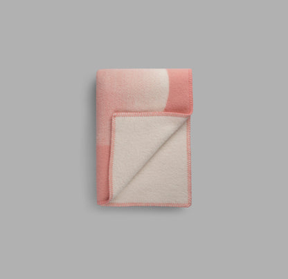 5903 - Rosy Sky