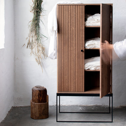 Dis - Skap 168 x 80 cm - Rillet front
